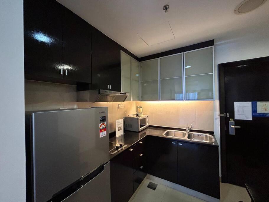 New-Sunwaylagoonfamilysuite-Highest Floor-2-4Pax-Netflix-Balcony-Superfastinternet Petaling Jaya Exteriör bild